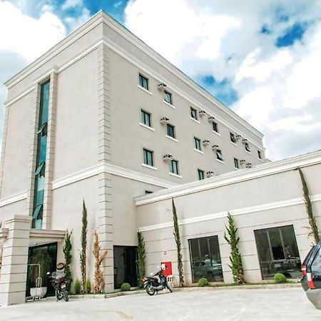 Class Hotel Pouso Alegre Exteriör bild